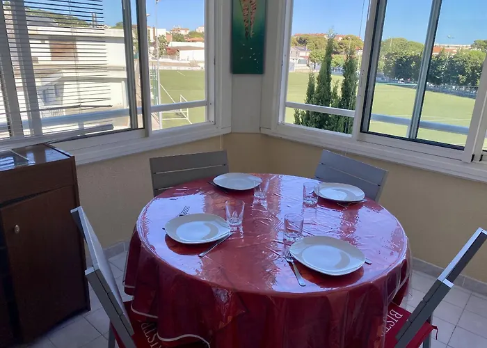 Lägenhet 2 Pieces Avec Parking, A 150m De La - Fr-1-338-13 Sète